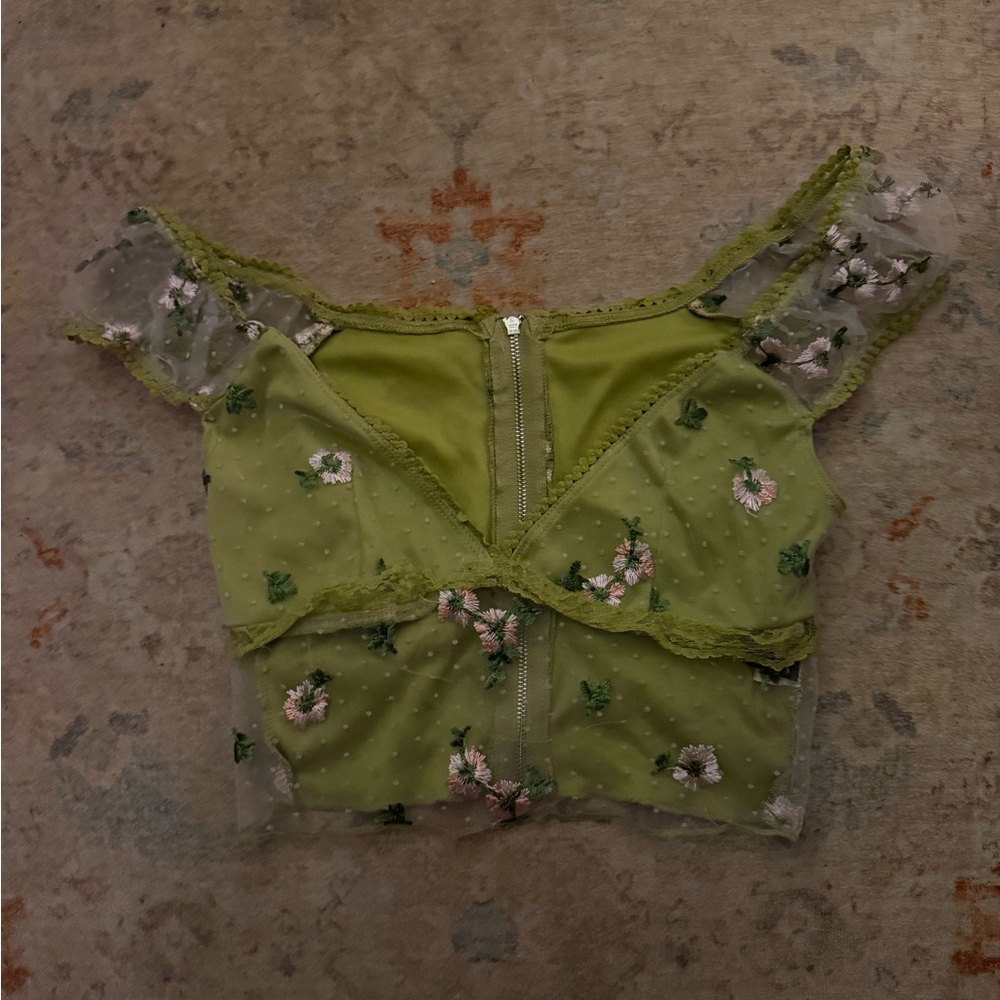 Princess Polly going out top! Green, crop top with flower embroidery.